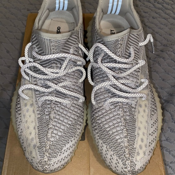 Yzy static